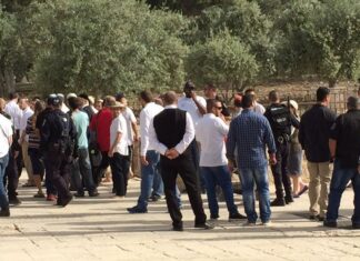 Ratusan Zionis Yahudi Nodai Masjid Al-Aqsa