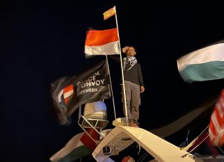 Susul Wanda Hamidah, Husein Berlayar Menembus Blokade Gaza