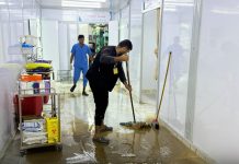 Hujan Deras Banjiri RS Lapangan Kuwait di Khan Yunis