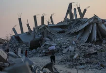 10 Ribu Syuhada Masih Tertimbun Reruntuhan