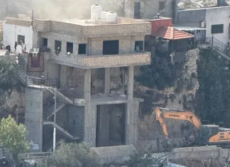 Israel Hancurkan Rumah Warga di Al-Quds, Pemukim Yahudi Serbu Kompleks Al-Aqsa