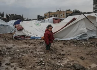 Gaza Diguyur Hujan: Ketika Tenda Tak Lagi Melindungi Warga dari Musim Dingin
