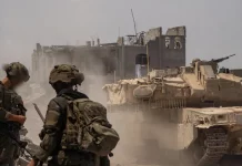 “Seperti Malam Pertama Perang”, Pengeboman Intens dan Pengungsian Baru dari Gaza Timur