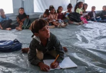 Foto: Dari Pengungsian ke Kelas, Upaya Pemulihan Sekolah di Gaza