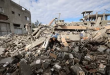 Israel Bombardir Bangunan di Khan Younis, Seorang Warga Syahid di Gaza Utara