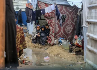 Israel Serang Deir Al-Balah, Seorang Anak Syahid, Belasan Terluka di Gaza