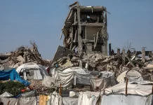 Serangan Udara dan Artileri Israel Hantam Khan Younis, Rumah Warga Diledakkan