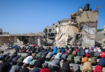 Ramadhan di Gaza: Shalat di Atas Reruntuhan, Iman yang Menantang Kehancuran