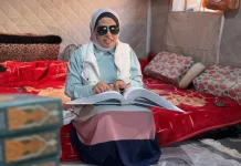 Fosfor Israel Merenggut Penglihatannya, Wanita Gaza ini Hafal Al-Qur’an dan Jadi Guru Tajwid