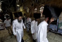 Diskriminasi Nyata, Israel Tutup Al-Aqsa tapi Izinkan Ritual Yahudi di Al-Buraq