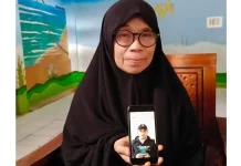 Ibunda As’ad Aras: Saya Bangga dan Bersyukur Punya Anak yang Berjuang Demi Umat Islam