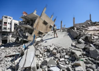 Israel Bom Gaza dari Laut dan Udara, Korban Jiwa Terus Meroket