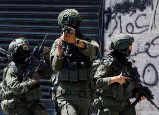 Israel Kepung Kalandia dengan Buldoser dan Sniper, Warga Palestina Terancam Diusir Massal