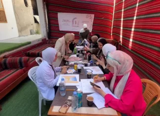 Di Tengah Reruntuhan, Wanita Gaza Menjaga Kenangan Tetap Hidup