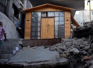Dari Lumpur dan Kayu: Cara Warga Gaza Bangun Hunian Alternatif Pengganti Rumah yang Hancur
