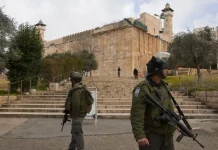 Militer Israel Tutup Masjid Ibrahimi dan Lumpuhkan Sekolah di Hebron