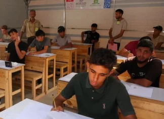 Sekolah Hancur, Asa Tak Gugur: Pendidikan Gaza Bangkit dari Tenda