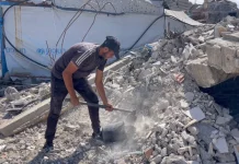 Para Penyelamat di Gaza, Menggali Kematian untuk Mengembalikan Kehidupan