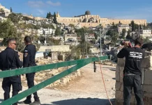 Israel Hancurkan Rumah di Al-Quds, Usir Syekh Ikrimah Sabri dari Masjid Al-Aqsa